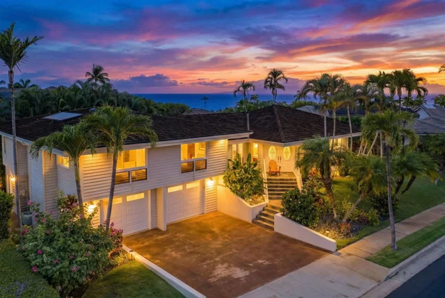 Listing Image for 212 E Ikea Kai Pl 50 of 50