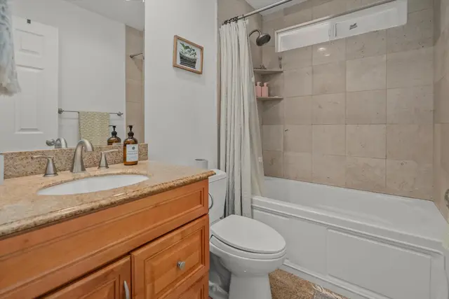 Listing Image for 1079 Kahaapo Loop 39 of 49