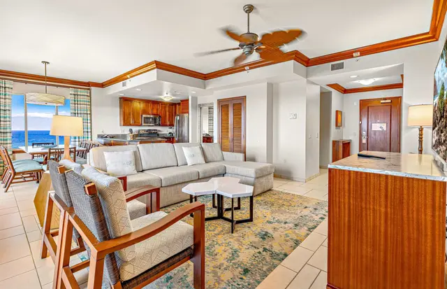 Listing Image for 100 Nohea Kai Dr 0504 51-52 18 of 22