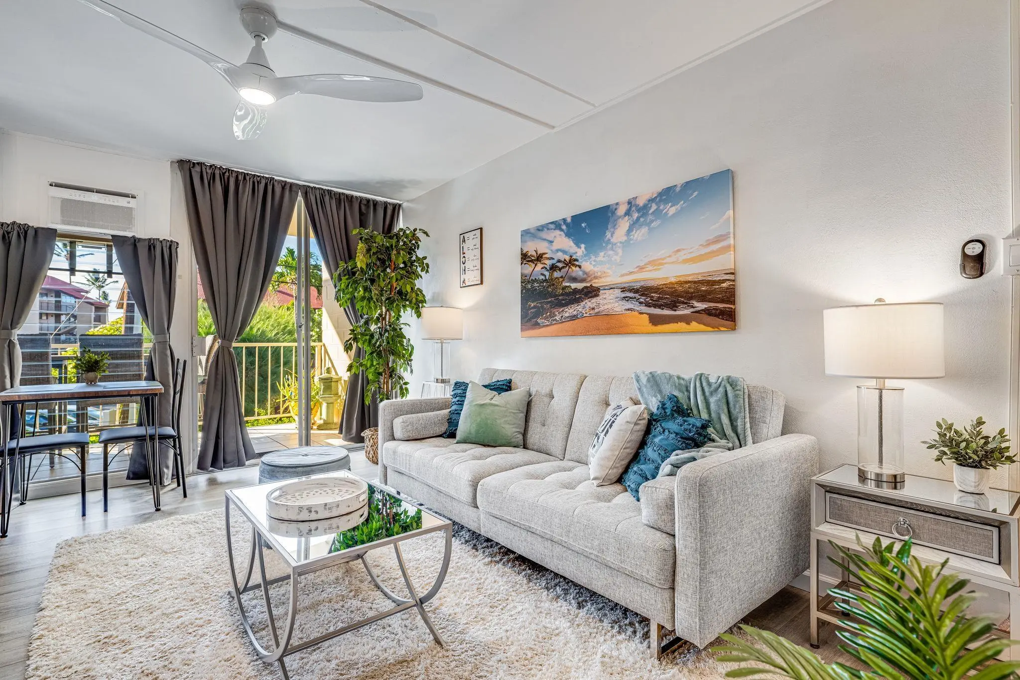 Photo of Listing #406097