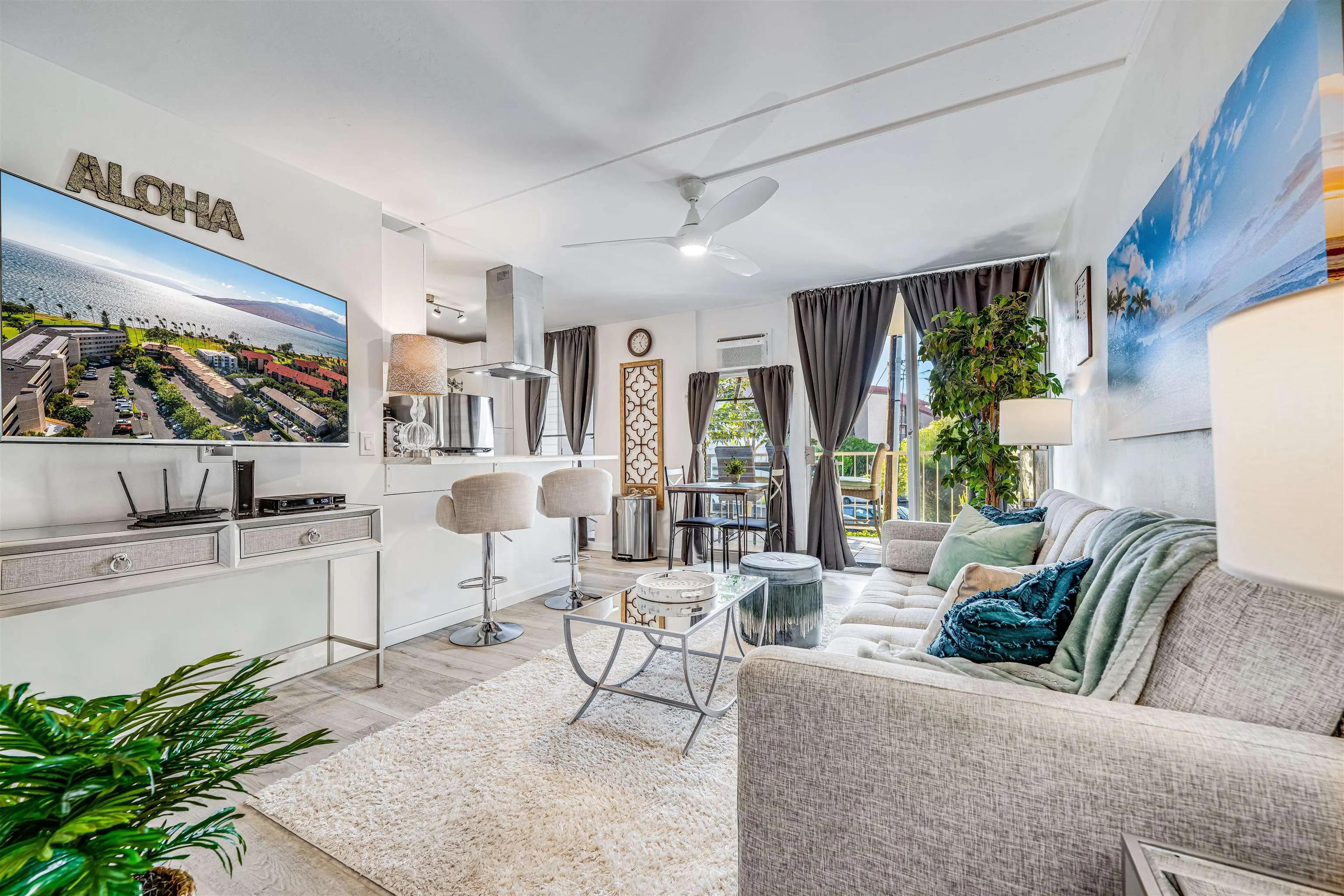 Photo of Listing #406097