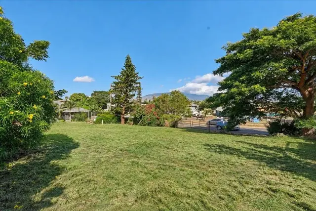 Listing Image for 240 Kanani Rd 11 of 17