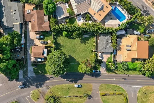 Listing Image for 240 Kanani Rd 7 of 17