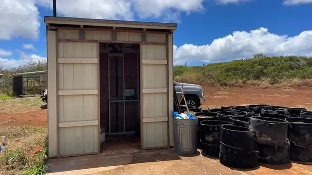 Listing Image for 0 Kalua Koi Rd 26 23 of 47