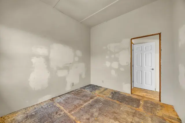 Listing Image for 346 Alahee Dr 18 of 50