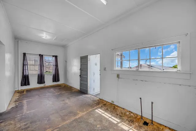 Listing Image for 346 Alahee Dr 20 of 50