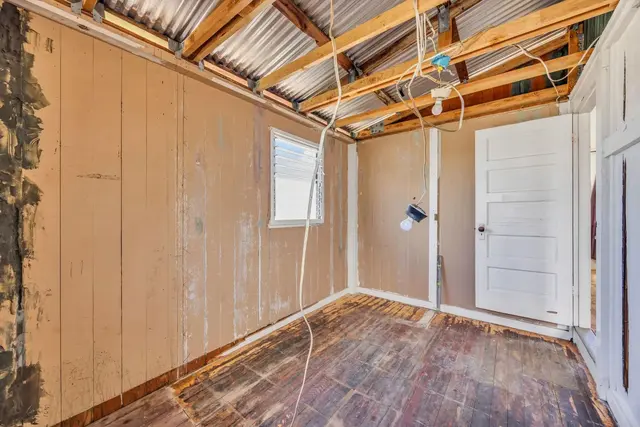 Listing Image for 346 Alahee Dr 24 of 50