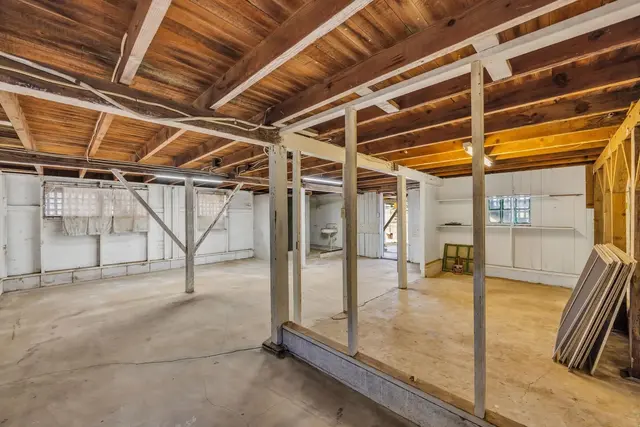 Listing Image for 346 Alahee Dr 31 of 50