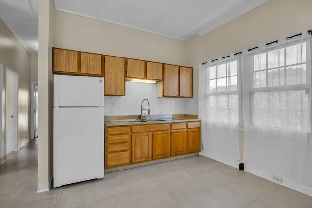 Listing Image for 346 Alahee Dr 9 of 50