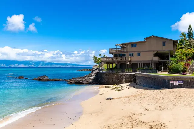 Listing Image for 4909 Lower Honoapiilani Rd E4e 32 of 36