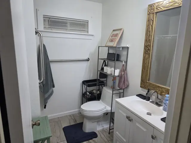 Listing Image for 37 Kuhinia St 14 of 23