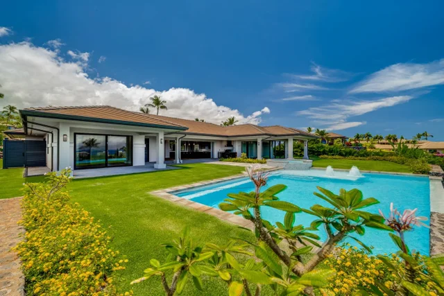 Listing Image for 44 Loli'i Pl 17 of 36