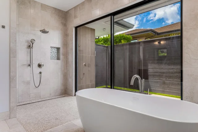 Listing Image for 44 Loli'i Pl 21 of 36