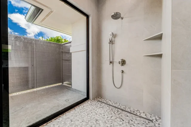 Listing Image for 44 Loli'i Pl 26 of 36