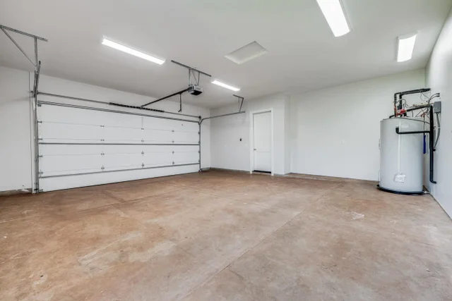 Listing Image for 44 Loli'i Pl 30 of 36