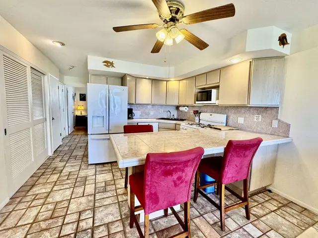 Listing Image for 7142 Kamehameha V Hwy A 105 13 of 27