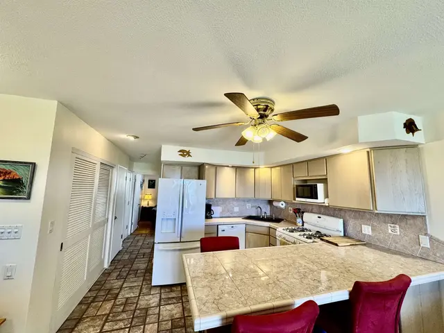Listing Image for 7142 Kamehameha V Hwy A 105 8 of 27