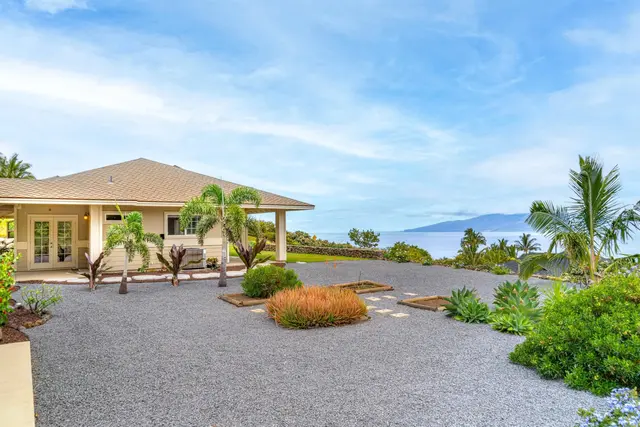 Listing Image for 31 Iliahi Way 1 of 46