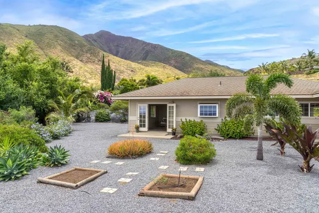 Listing Image for 31 Iliahi Way 17 of 46