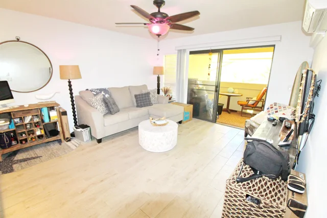 Listing Image for 1450 S Kihei Rd D-206 4 of 31