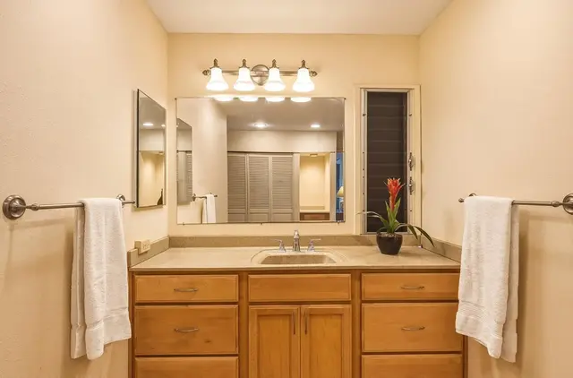 Listing Image for 2661 Kekaa Dr H205 28 of 47