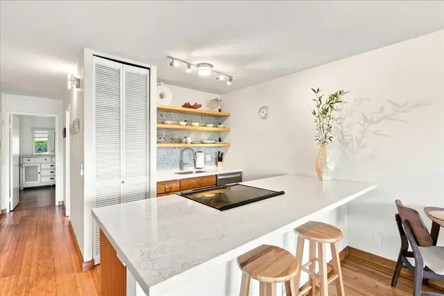 Listing Image for 2191 S Kihei Rd 2215 11 of 25