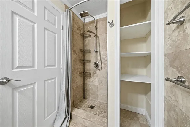 Listing Image for 140 Uwapo Rd 40-203 11 of 31