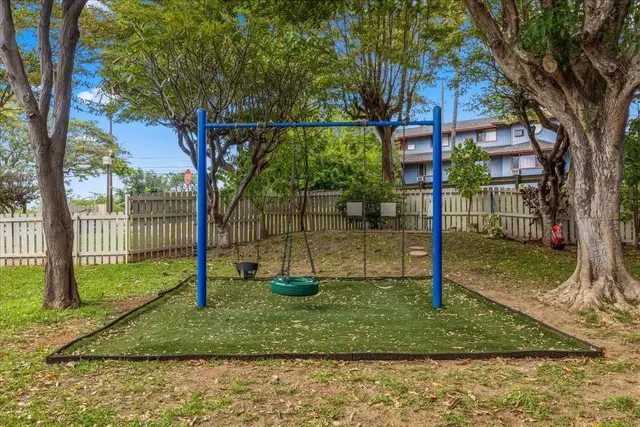Listing Image for 140 Uwapo Rd 40-203 14 of 44