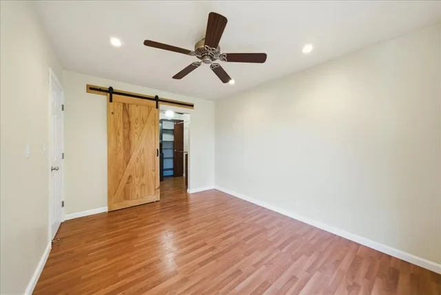 Listing Image for 140 Uwapo Rd 40-203 15 of 31