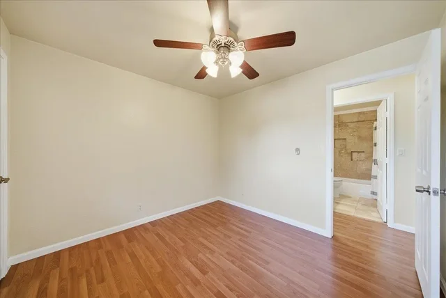 Listing Image for 140 Uwapo Rd 40-203 19 of 31