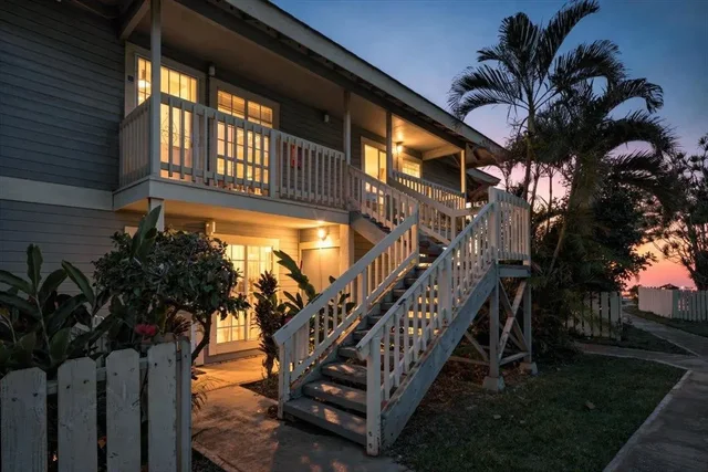 Listing Image for 140 Uwapo Rd 40-203 31 of 31