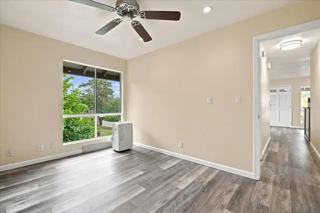 Listing Image for 140 Uwapo Rd 40-203 32 of 44