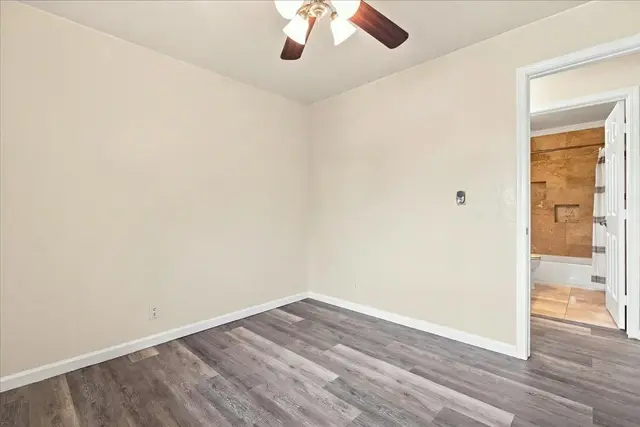 Listing Image for 140 Uwapo Rd 40-203 37 of 44