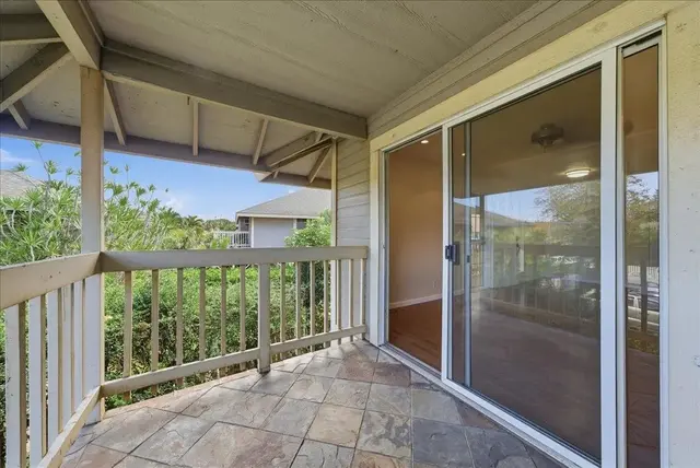 Listing Image for 140 Uwapo Rd 40-203 41 of 44