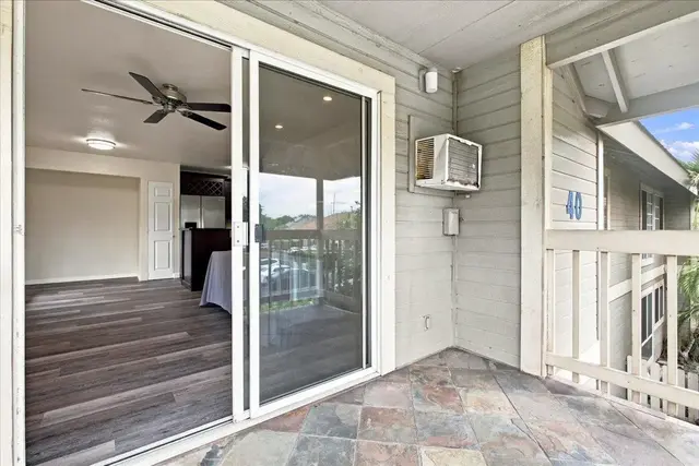 Listing Image for 140 Uwapo Rd 40-203 43 of 44
