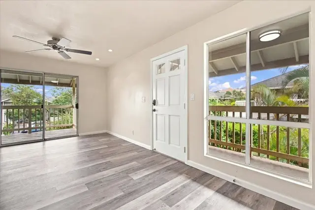 Listing Image for 140 Uwapo Rd 40-203 6 of 44