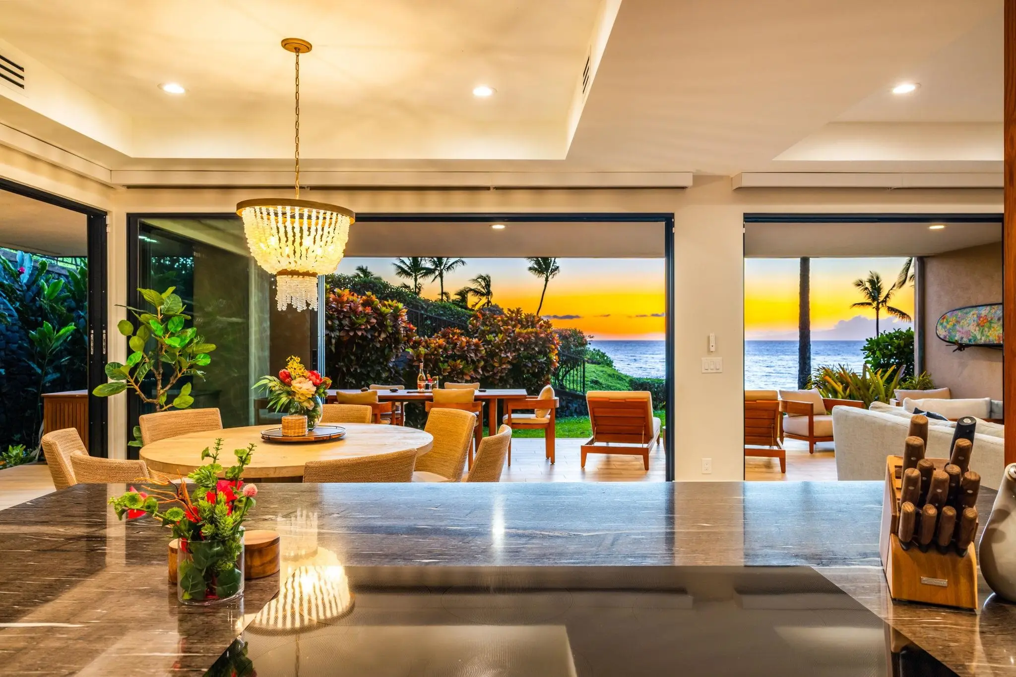 Photo of Listing #409141