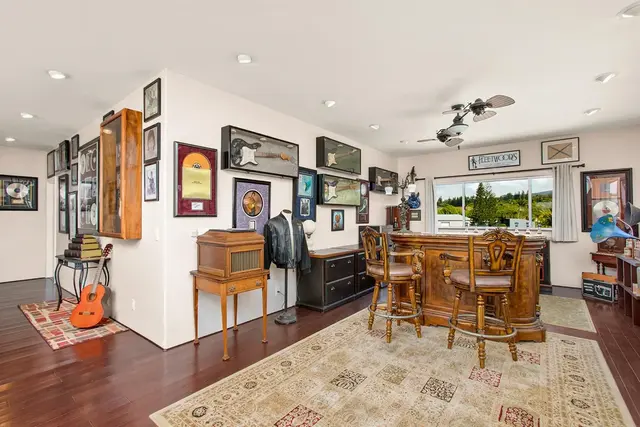 Listing Image for 45 Kapii Pl 19 of 40