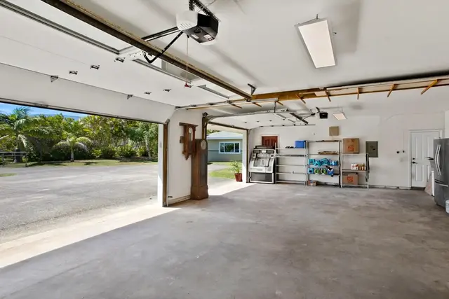 Listing Image for 45 Kapii Pl 32 of 40