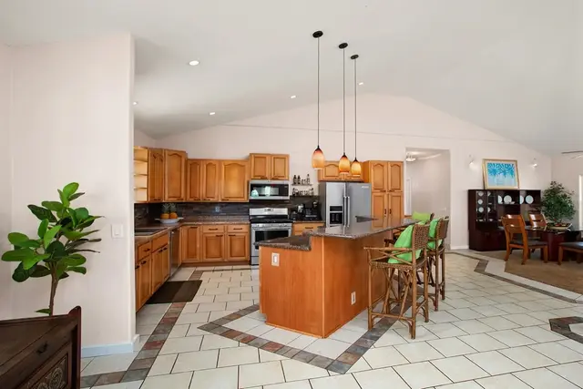 Listing Image for 45 Kapii Pl 8 of 40