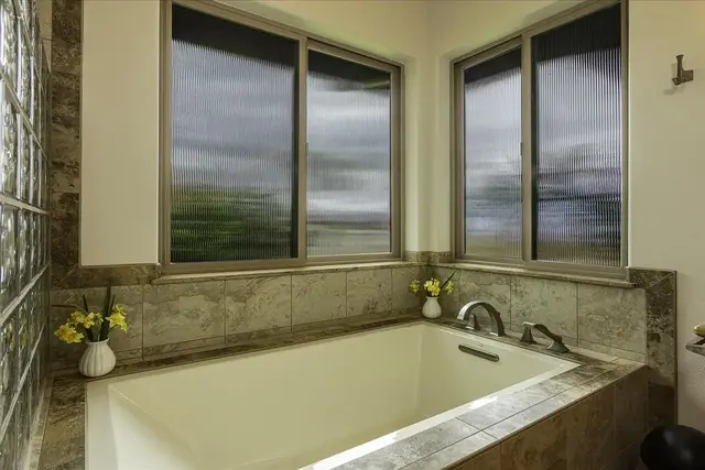 Listing Image for 31 Ohia Lehua Pl 29 of 50