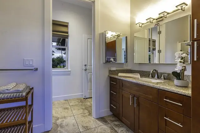 Listing Image for 31 Ohia Lehua Pl 45 of 50