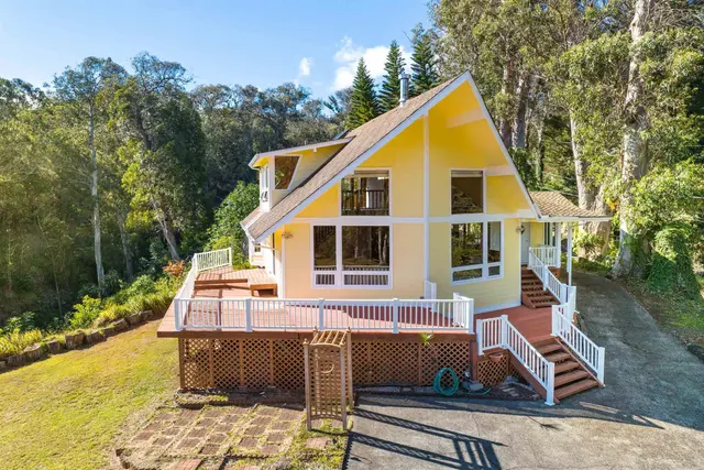 Listing Image for 1733 Piiholo Rd 1 of 31