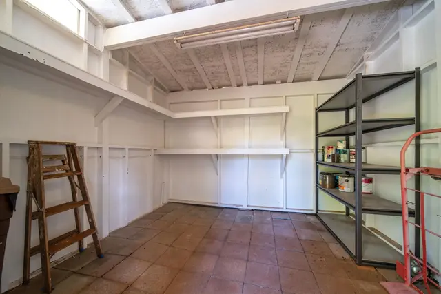 Listing Image for 1733 Piiholo Rd 17 of 31