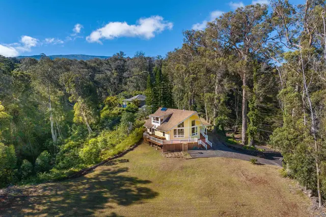 Listing Image for 1733 Piiholo Rd 2 of 31