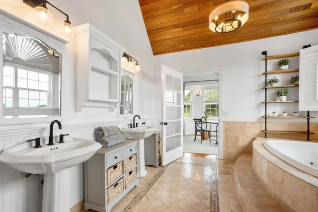 Listing Image for 450 Hoopalua Dr 30 of 43