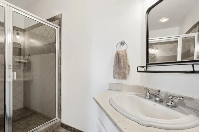 Listing Image for 450 Hoopalua Dr 32 of 43