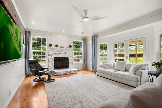 Listing Image for 450 Hoopalua Dr 4 of 43