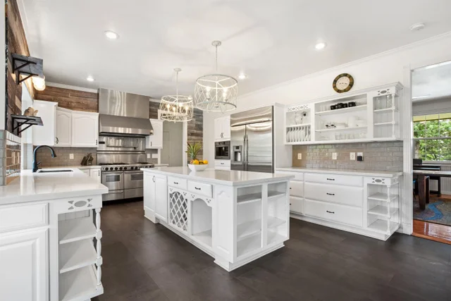 Listing Image for 450 Hoopalua Dr 9 of 43