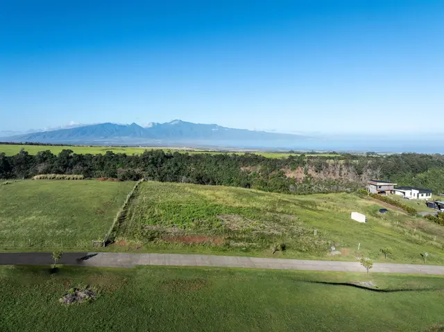Listing Image for 1022 Auwaha Pl Unit A 11 of 37